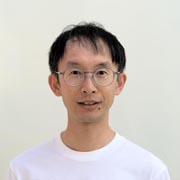 Charlie Gao headshot